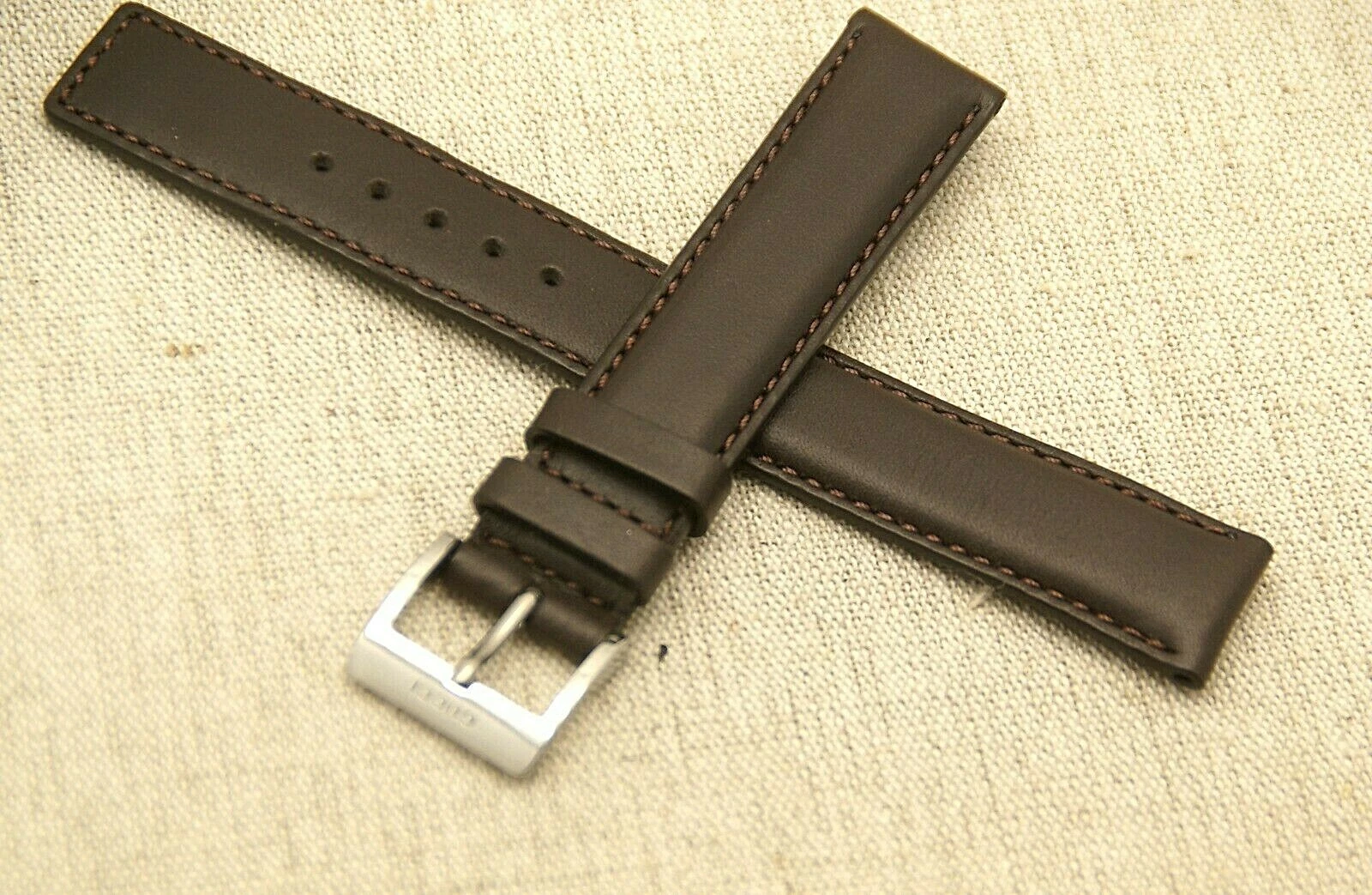 Bracelet en cuir véritable marron lisse Gucci 16 mm neuf   (16.113)