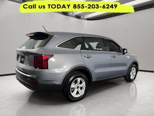 2023 Kia Sorento LX