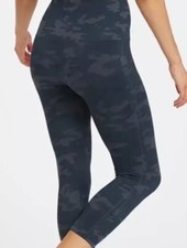 Spanx Seamless Leggings Camo Women Size S High Rise Pull On Slim Fit Camouflaged