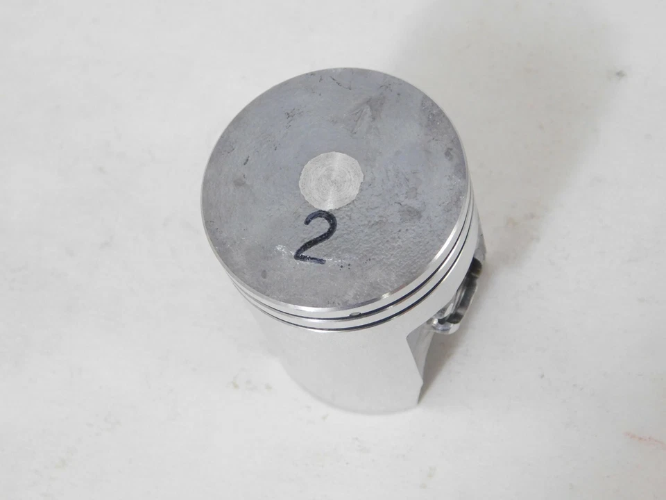 1 НОВЫЙ ИЗ СТАРЫХ ЗАПАСОВ ПОДЛИННЫЙ 1982 KAWASAKI AR 50 AR50 AR50A СТАНДАРТНЫЙ ПОРШЕНЬ OEM 13001-1074 НОВЫЙ - Изображение 2 из 4