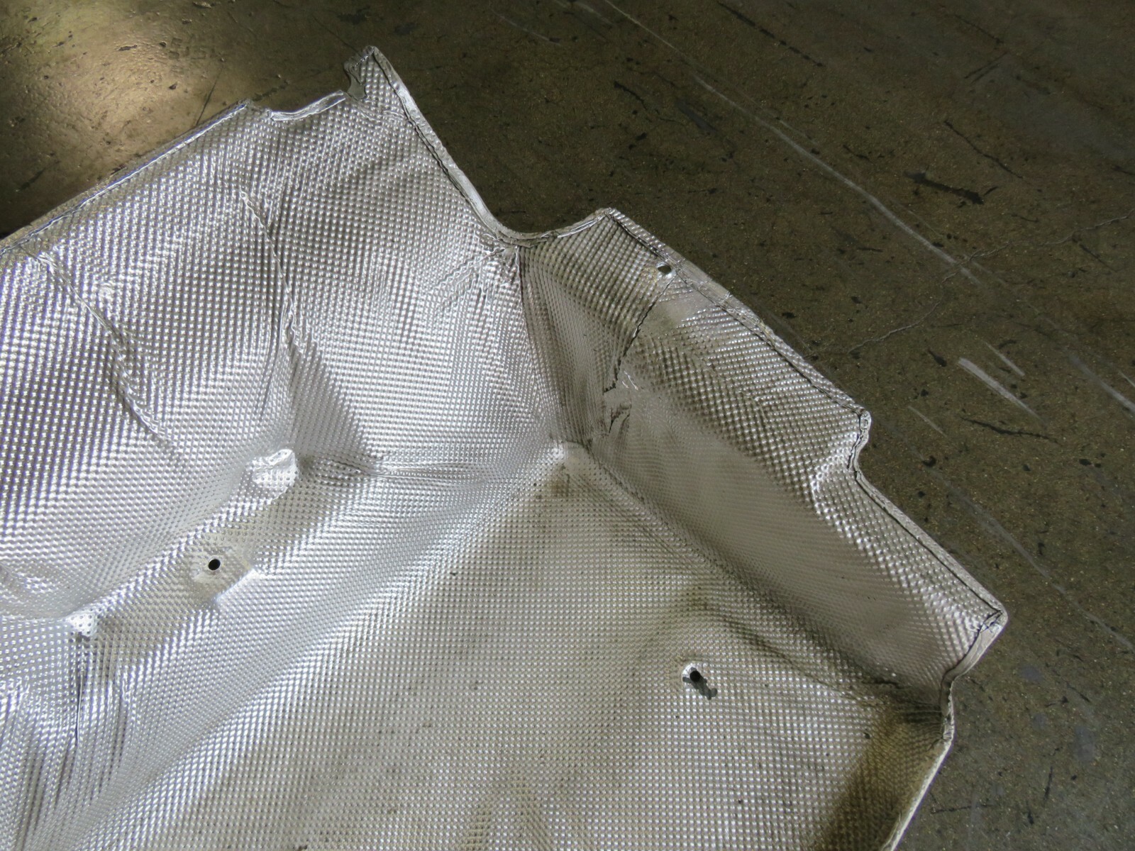 Maserati Quattroporte, Trunk Tub Heat Shield, Used, P/N 67752200