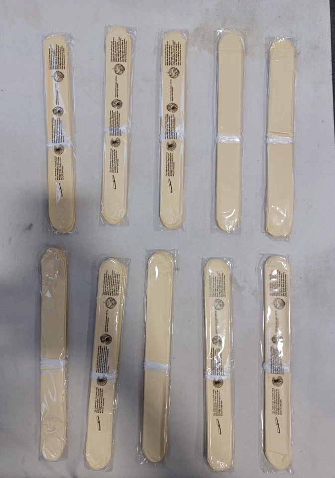 Lote de 10 bolas colgantes de pompón de papel artesanal con flores de boda amarillas Foto 2 de 2