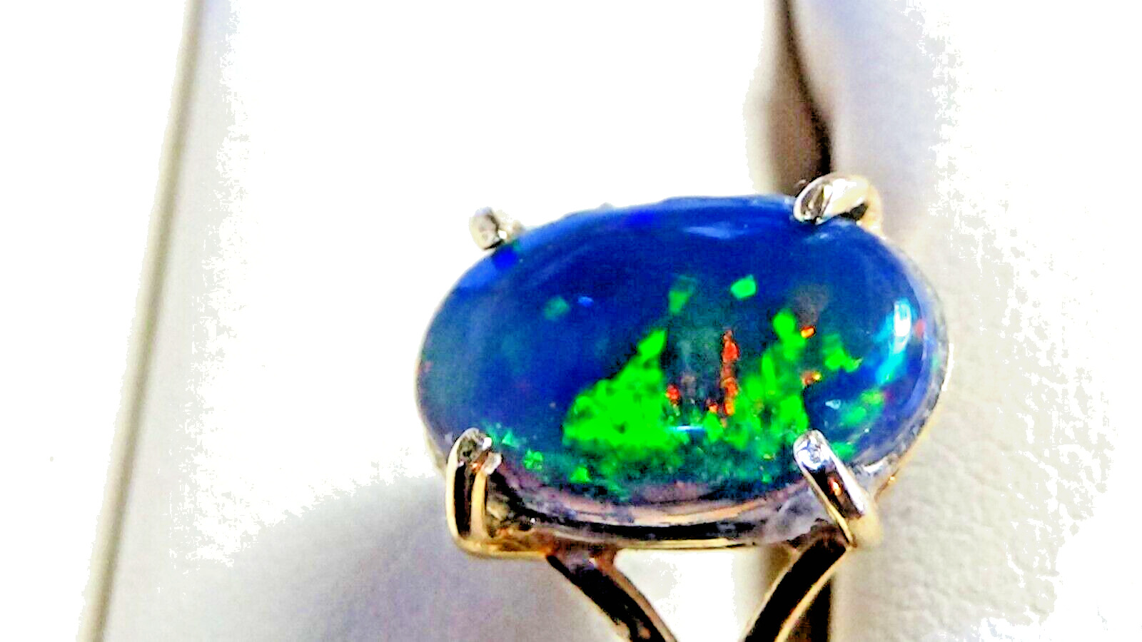 CLASSIC 14k gold Black Fire Opal ladies ring 6.5 … - image 6