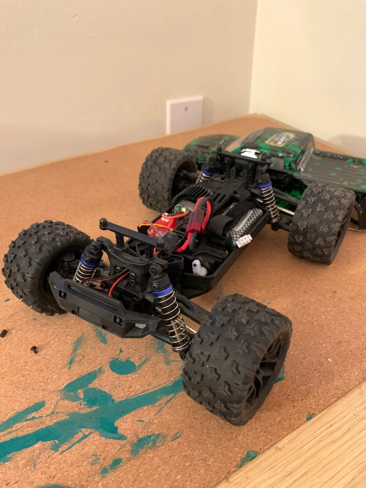 HAIBOXING 1:18 Scale All Terrain RC Car 18859, 36 KPH High Speed 4WD (USED) - Image 3 of 4