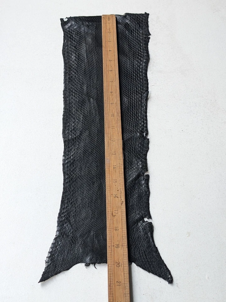 Genuine Python Snake Skin Piece Sankeskin Leather Aniline Black 20" Long - Image 4 of 4