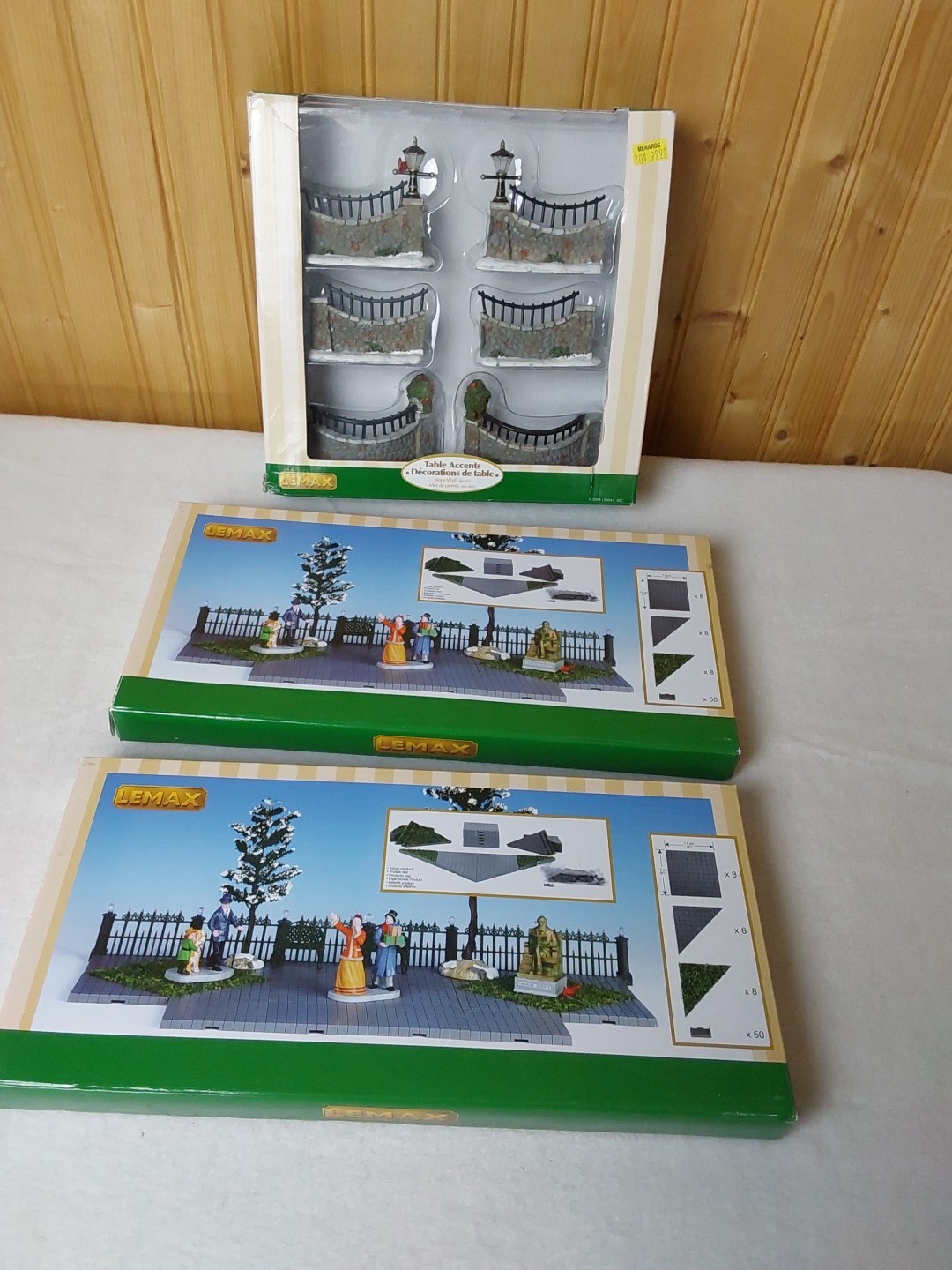 Lemax Stone Wall Set of 6 with 2 Lemax Landscape 24-Piece Kits