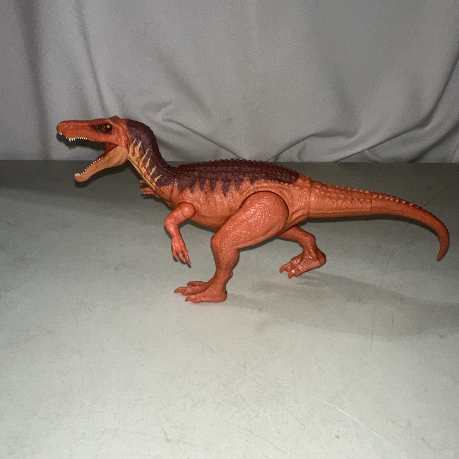 Mattel Jurassic World Roar Attack Baryonyx Dinosaur Action Figure Orange Brown