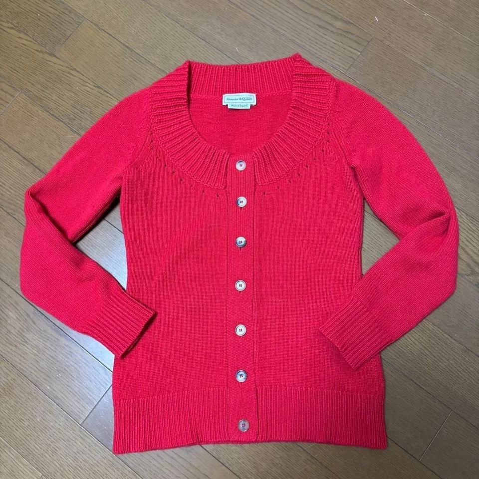Cárdigan Alexander McQueen tejido 100 % cachemir rojo para mujer talla S hecho en Inglaterra Foto 4 de 4