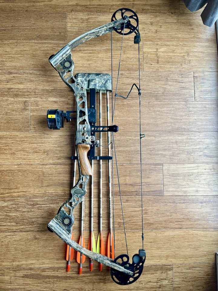 Mathews Legacy Solo Cam 29” 60-70# Sight Rest Quiver Stabilizer Arrows SMOOTH!! - Image 2 of 4