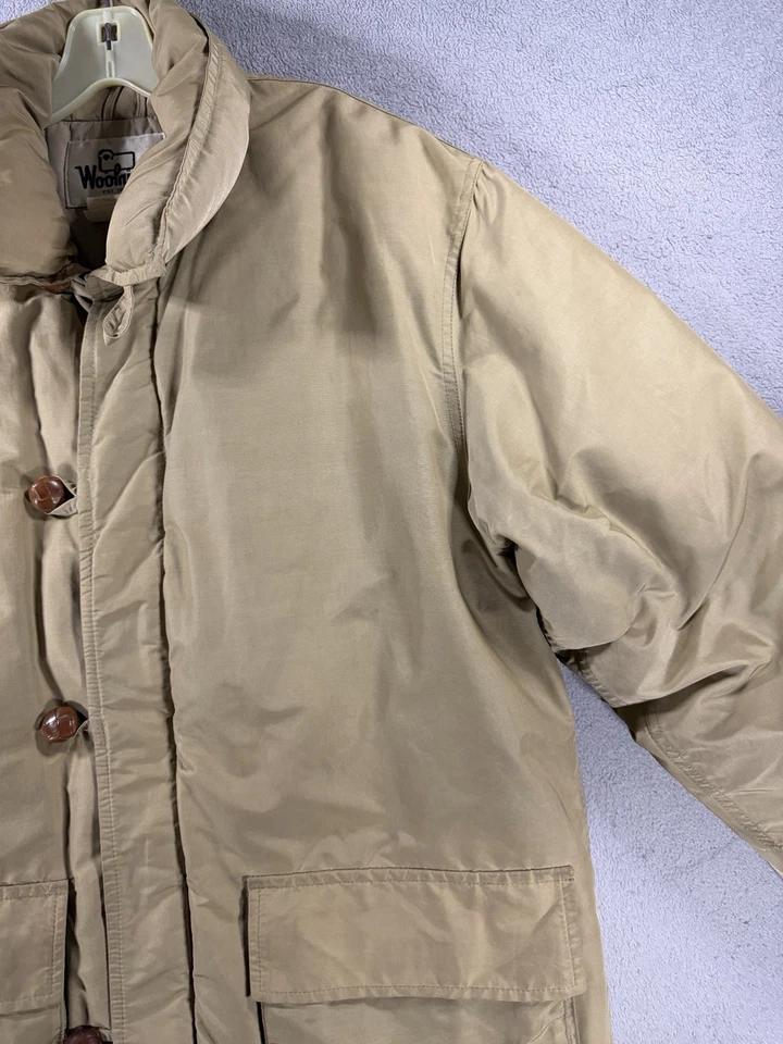 Vintage Woolrich Men's Goose Down Parka Coat Jacket Tan Size Medium USA Made - Image 4 of 4