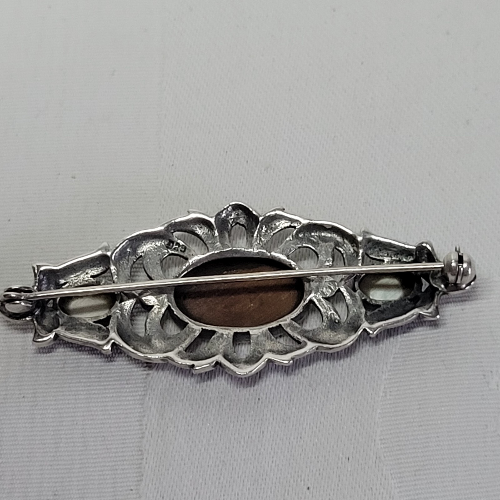 09k5 Pretty Brooch in Solid Silver Marcasites and… - image 6
