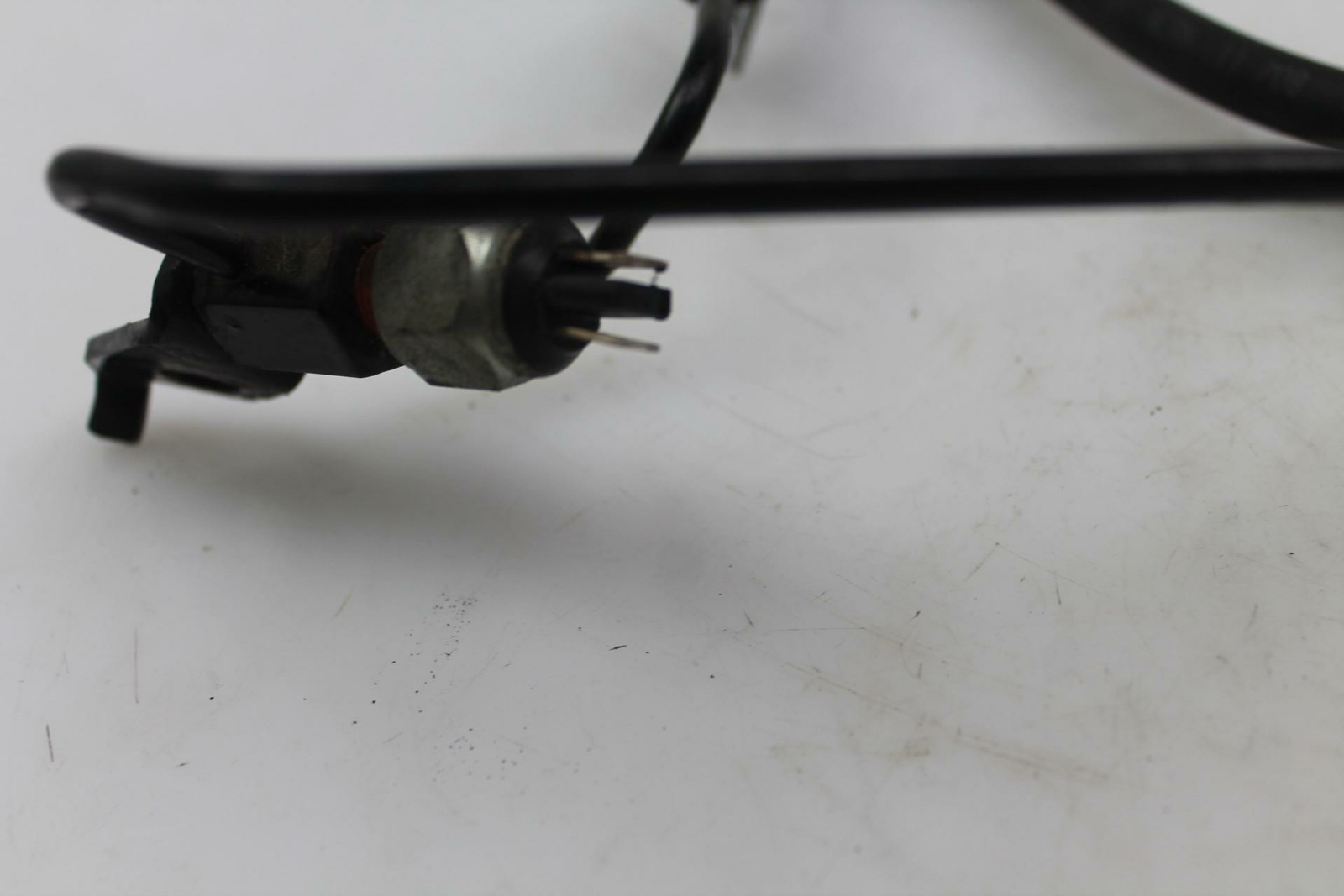 2009 harleydavidson sportster 1200 OEM REAR BACK BRAKE HOSE FLUID LINE