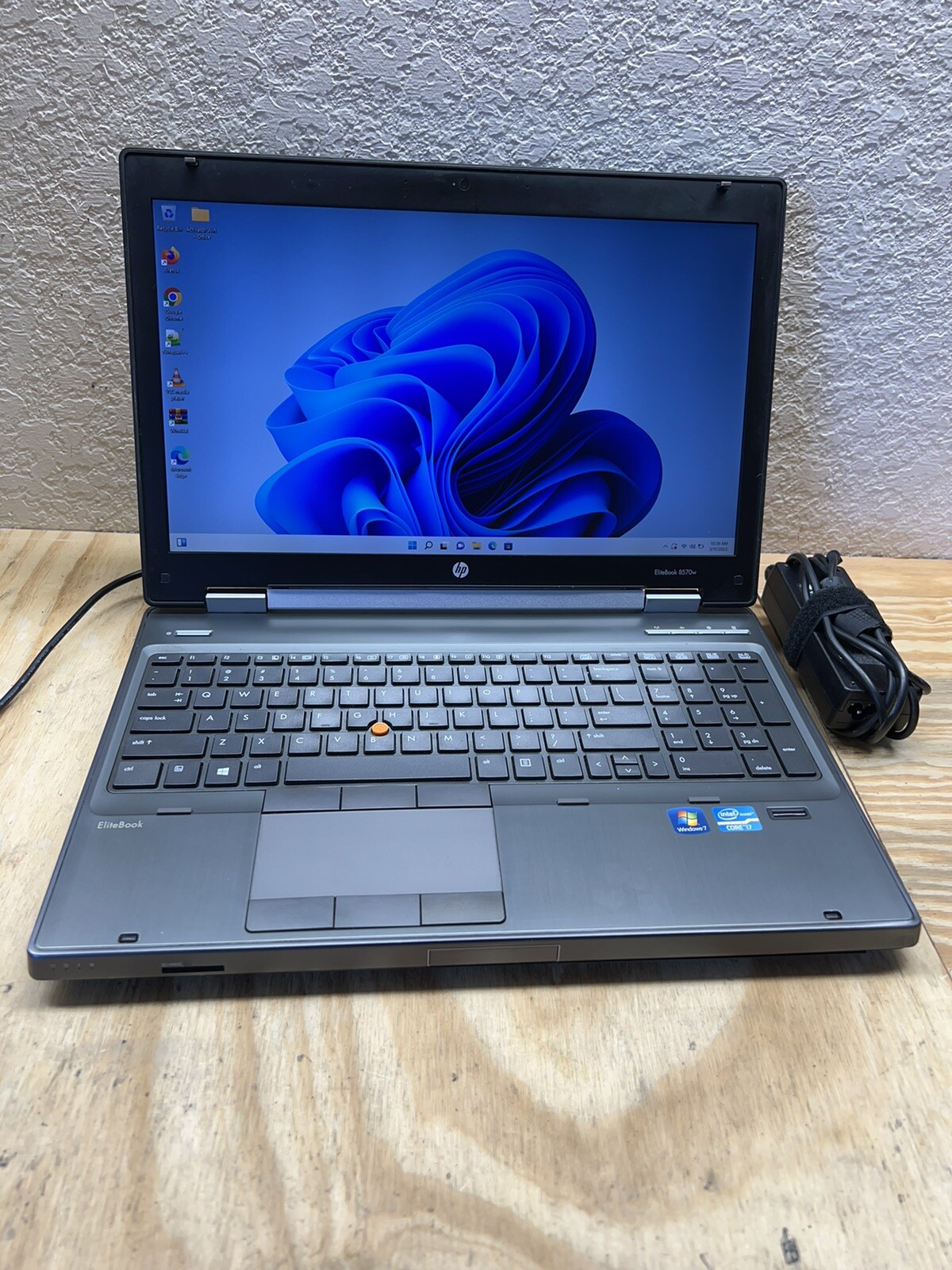 高性能 ノートパソコン Windows10 中古良品 フルHD 15.6型 HP 8570w