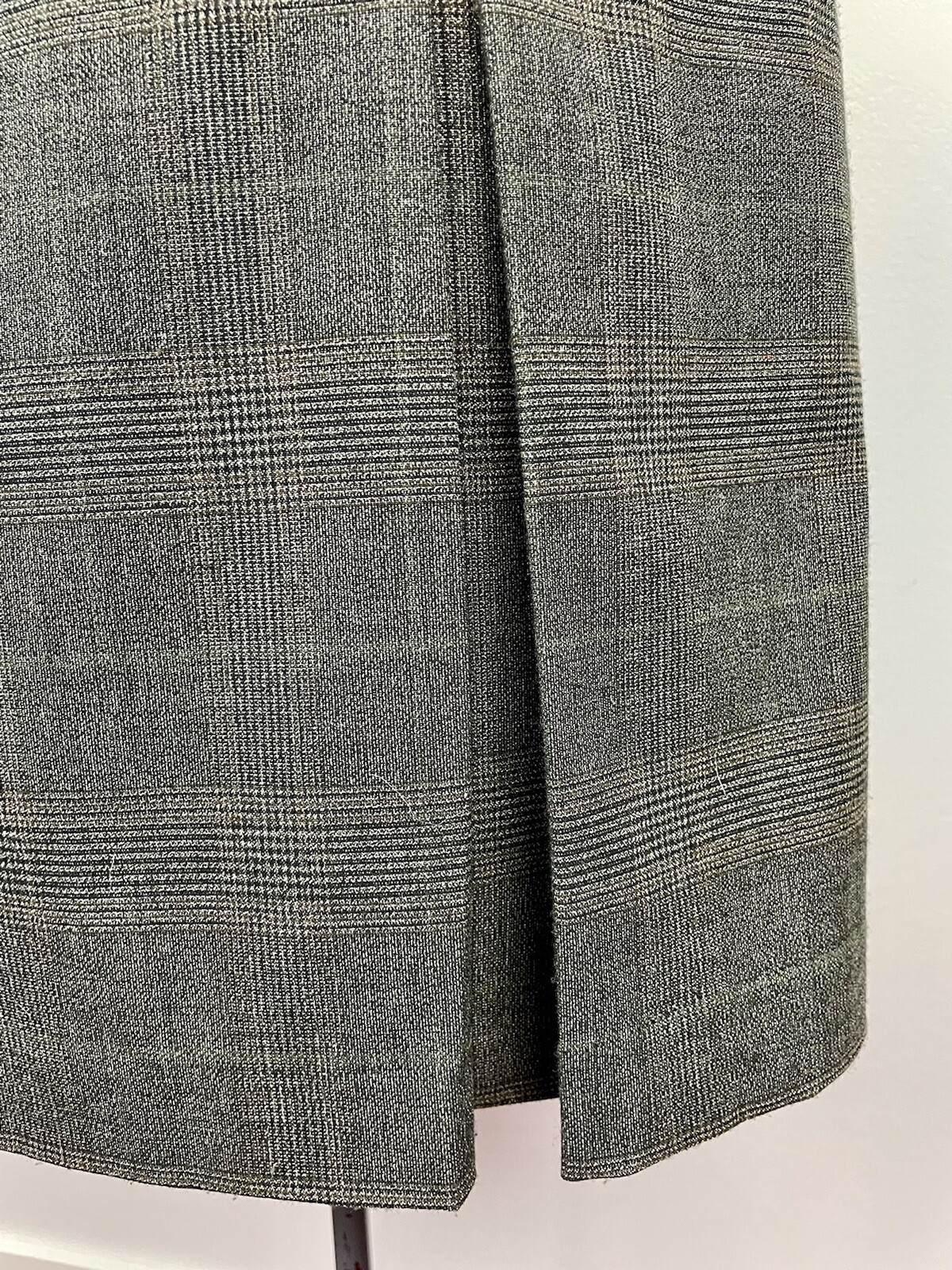 Picture 4 of 10