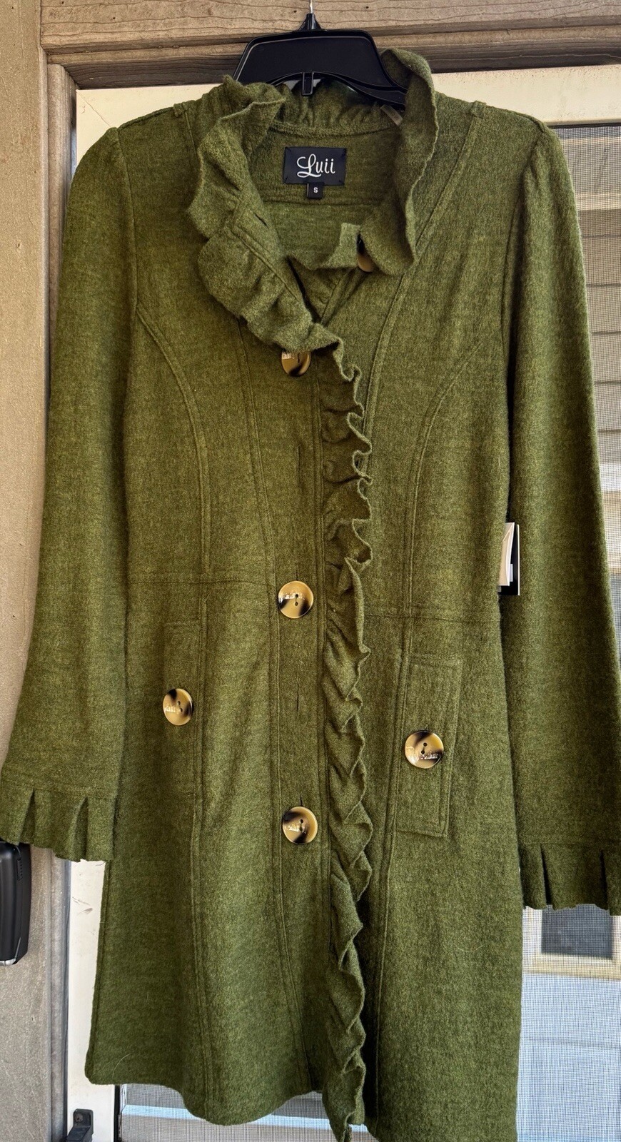 Picture 1 of 5
