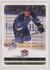2014-15 Fleer Ultra Gold Medallion TJ Oshie #161 0i73