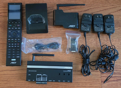 RTI T2x Wireless Remote w/ Charging Dock & XP-3 Advanced Processor / MS1