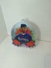 2025 Topps Holiday - Oversized Ornaments Die-Cuts Ken Griffey Jr #OO-15