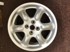 Rover 400 45  Cosmos alloy wheel virtually new RRC115721MNH