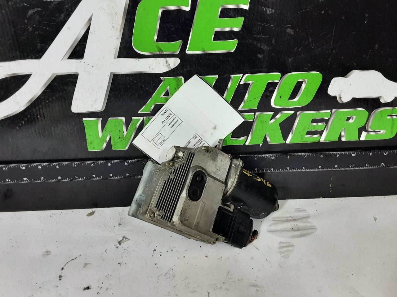 Bentley Continental GT 2004 Windshield wiper motor P/N 596936