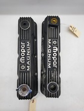 Mopar Performance Magnum Black Finned Valve Cover Set 318 360 5.2l 5.9l V8 Mopar Performance Magnum Black Finned Valve Cover Set 318 360 5.2l 5.9l V8
