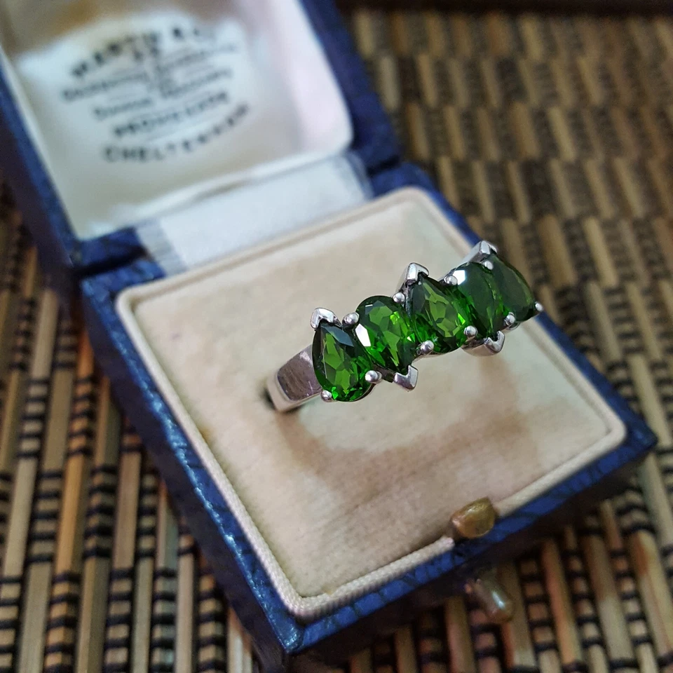 Anel de prata esterlina 925, anel diópsido cromado verde genuíno, tamanho O.5 EUA 7.5 - Imagem 2 de 4