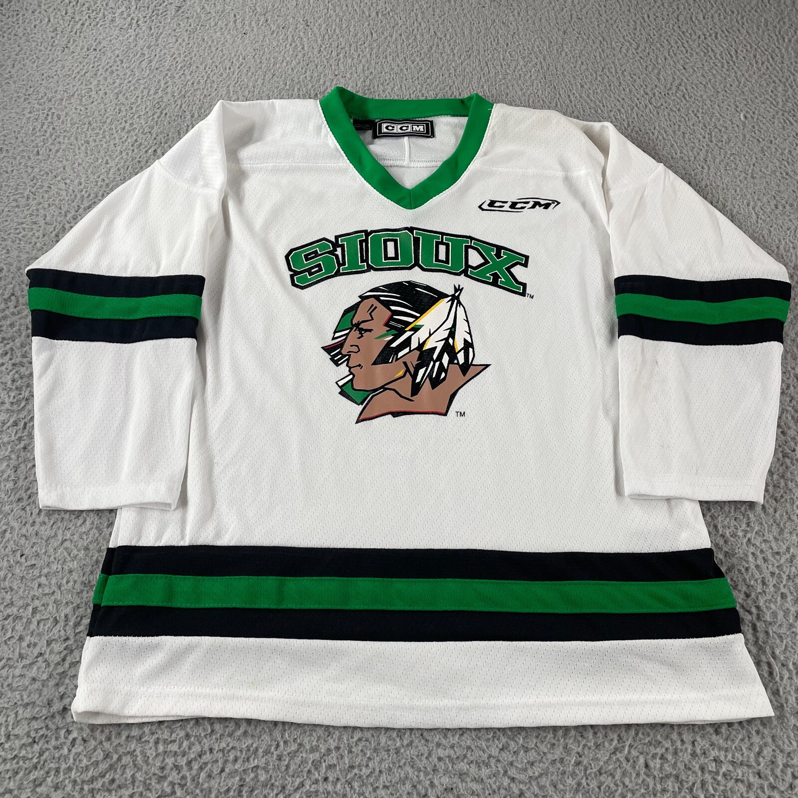 Picture 1 of 12