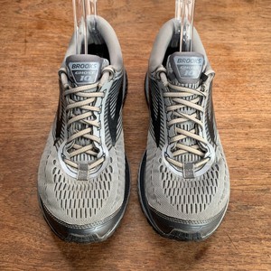 brooks ghost 10 2e