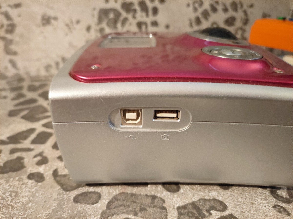 Fujifilm FinePix QS-70 Pink, Digital Photo Printer. 4547410025057