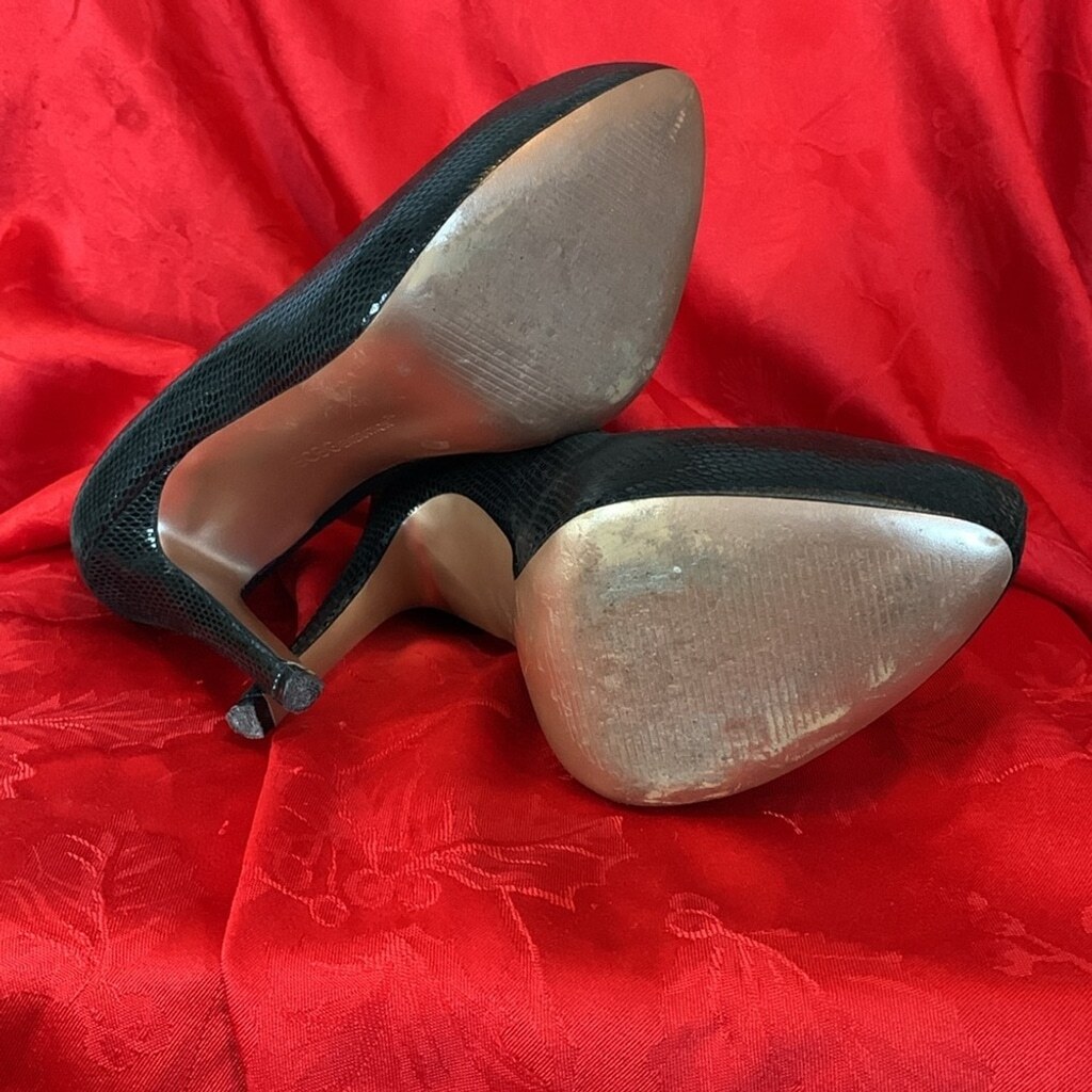 BCBGeneration Parade Platform Pump Shoe Black Lea… - image 2