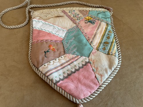 Borsa Arlene Dettore anni 80 vintage fatta a mano patchwork trapuntata 11 x 15" retrò - Foto 2 di 6