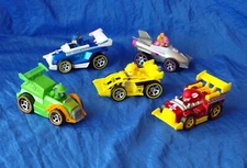 PAW PATROL Lot Of Diecast Vehicles w/ Marshall Rocky Chase Rubble Skye x5 