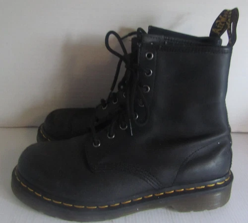 Black Doc Martens  Bouncing Soles Air Wair Combat Boots Womens 8
