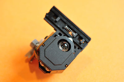 Laser für Sony CD-Wechsler CDP-CX200 /CX220 /CX-235 NEU