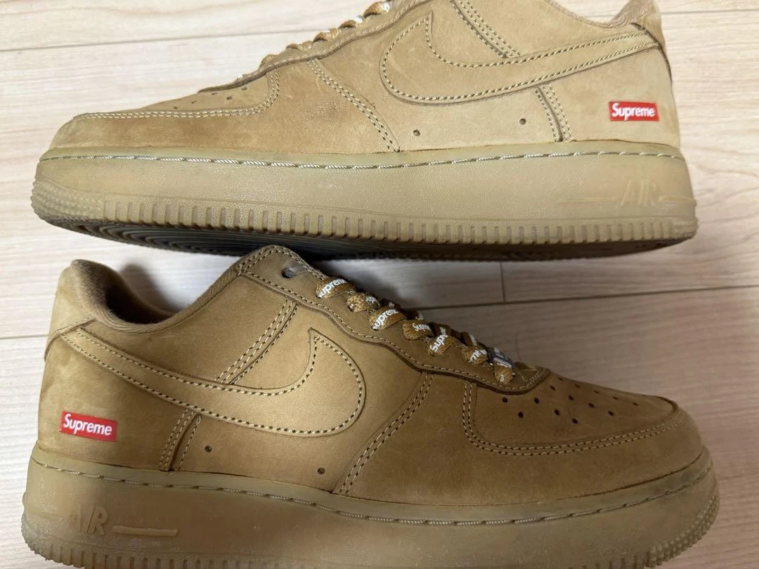 Baskets Supreme Nike Air Force 1 Low Flux/Wheat taille 8,0 US, légèrement portées