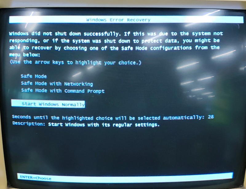 Acorn AKF18 CRT Multiscan Monitor