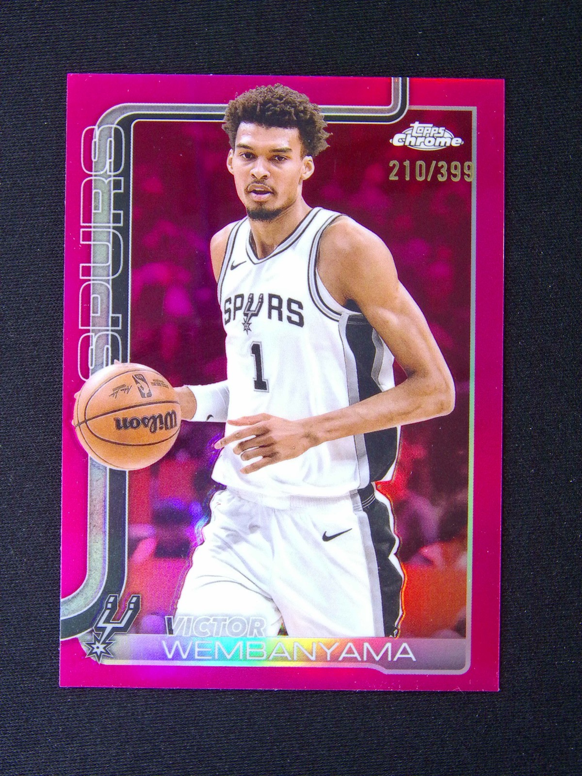 2025-26 Topps Chrome Victor Wembanyama #221 Magenta Refractor /399