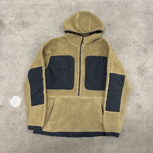 Mountain Hardwear tan fleece hoodie