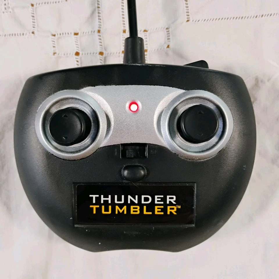 Thunder Tumbler 27MHz 遥控汽车更换遥控器 仅测试工作正常 — 第 3/4 张图片