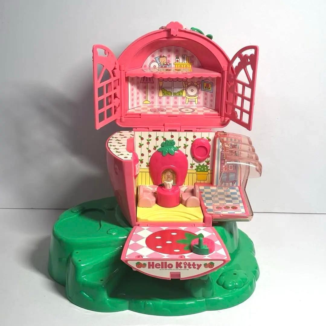 1999 Hello Kitty Mysterious Strawberry House Playset Sanrio w/Box