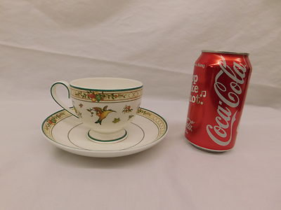 VILLEROY & BOCH HEINRICH GOLDEN BIRDS FOOTED CUP & SAUCER BONE