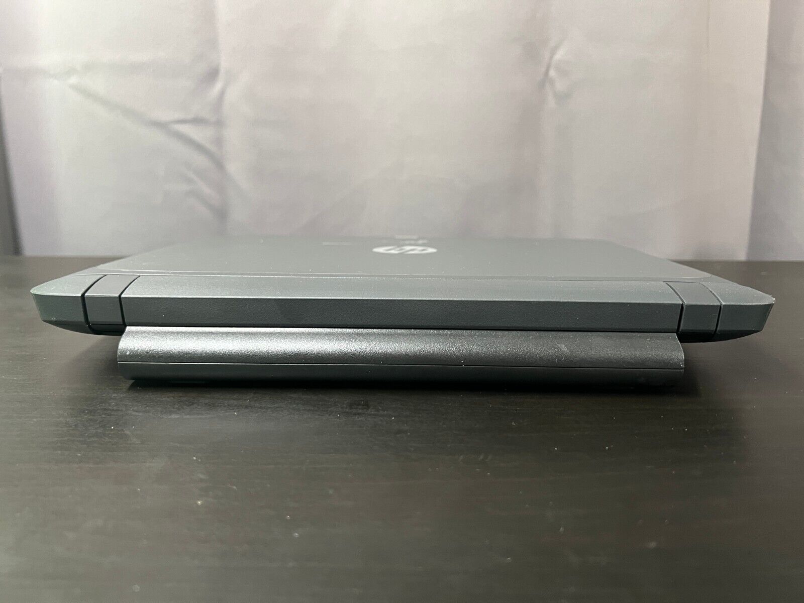 HP ProBook 11 G2 (11.6" Touchscreen, Intel i3 6100U, 8GB, 128GB SSD, Windows 10) - Picture 7 of 10