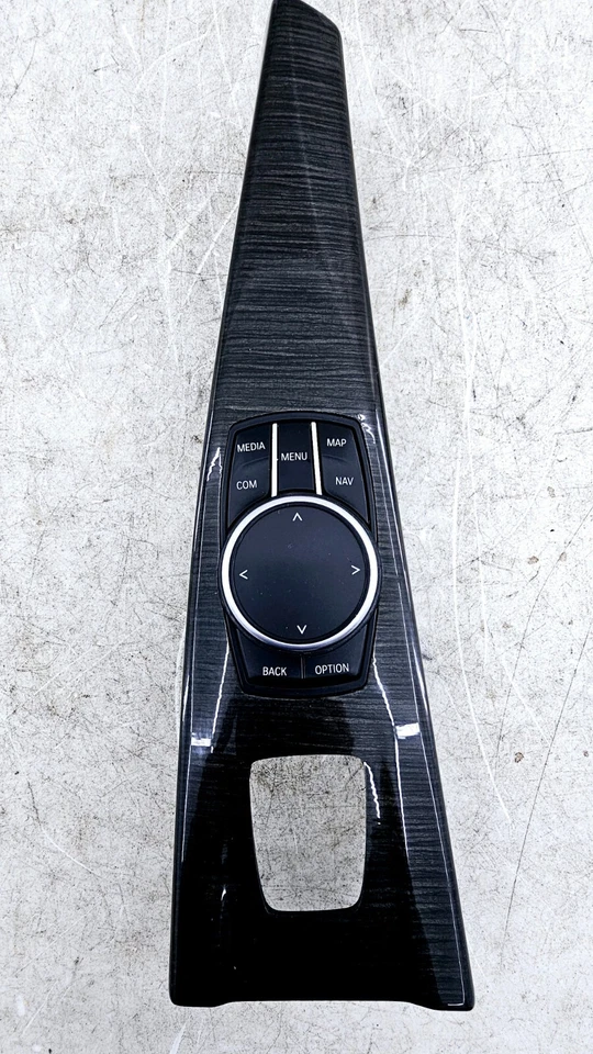 Контроллер центральной консоли отделка из углеродного волокна iDrive 2014-2020 BMW 430i 4 серии - Изображение 2 из 4