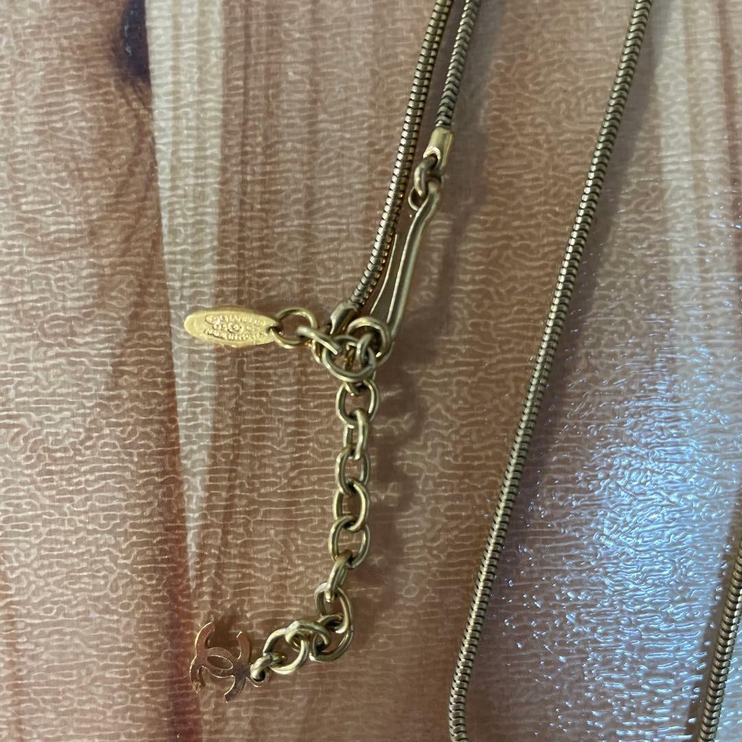 Chanel Pearl Necklace Black White Metal Ball Pendant Adjustable Used thumbnail 3