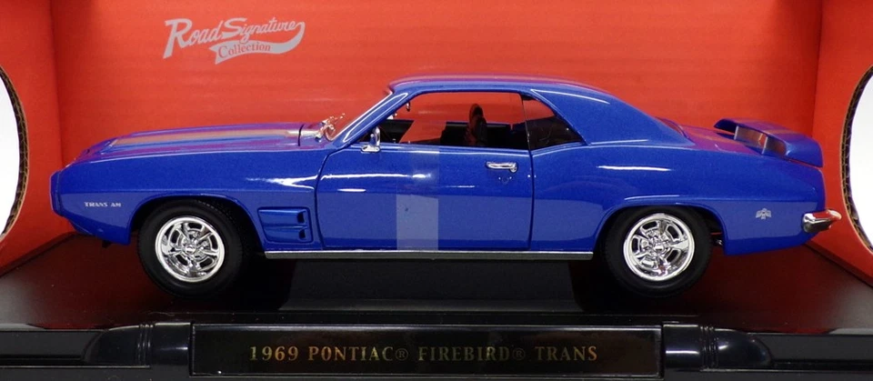 Lucky Diecast 1/18 Scale 92368 - 1969 Pontiac Firebird Trans - Blue - Image 3 of 4