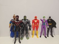 Lote de 6 Figuras de Acción Hasbro Marvel Spider-Man 12" Flash Batman Joker Hulk