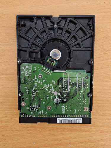 Western Digital Caviar WD2000 200gb IDE Hard Disk Drive - Picture 3 of 3