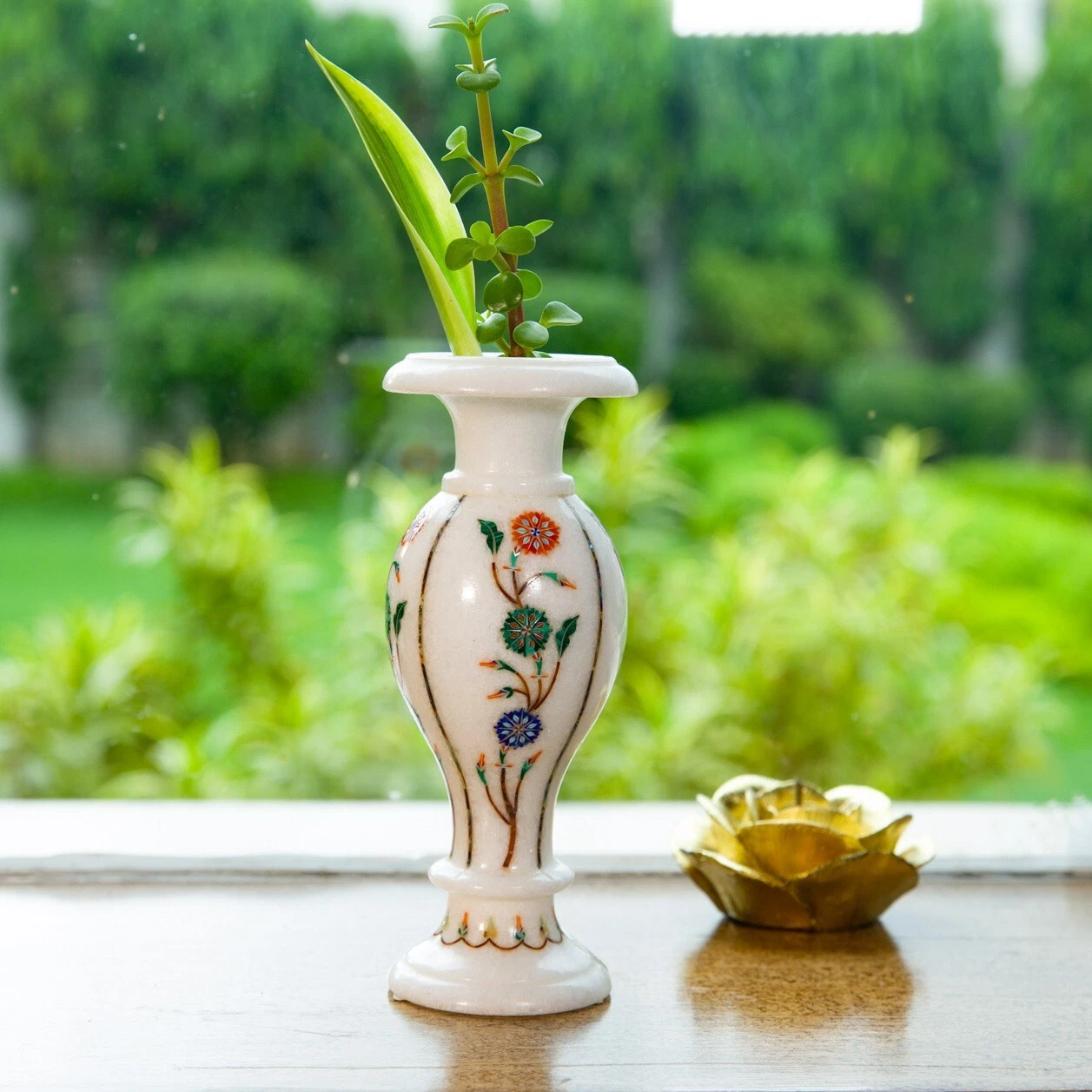 Elegant Flower Vase & Pot Precious Floral Fine Art Home Decor Housewarming Gift
Opens in a new windo