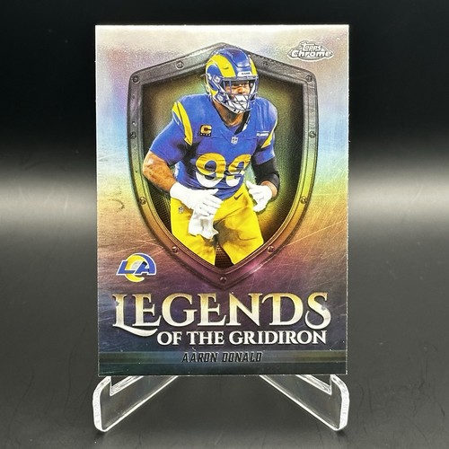 2025 Topps Chrome Aaron Donald Base (RAW)