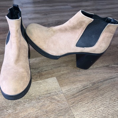 Pull & Bear Boots Women 8.5  Chunky Heel Tan Faux Leather Boots Shoes